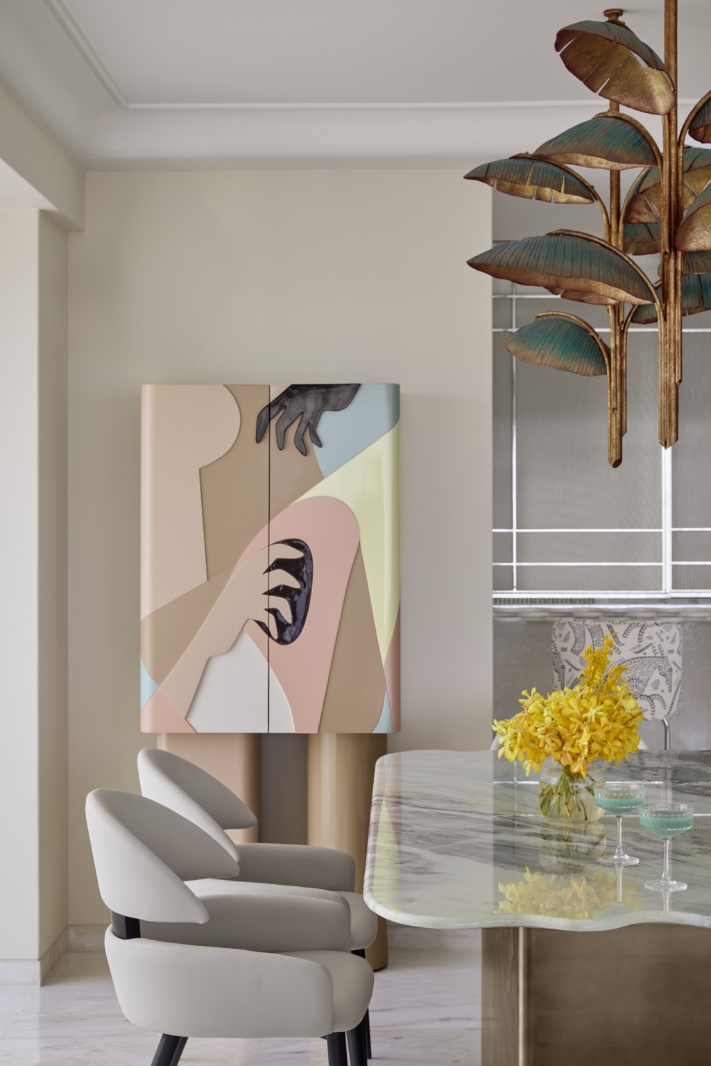 Romantic Art House — interior view 17